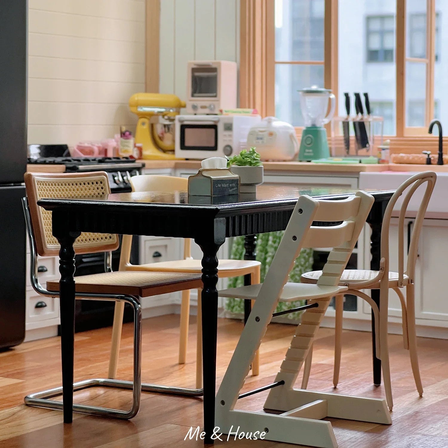 1:6 Dollhouse Miniature Dining Table – Vintage Mini Furniture