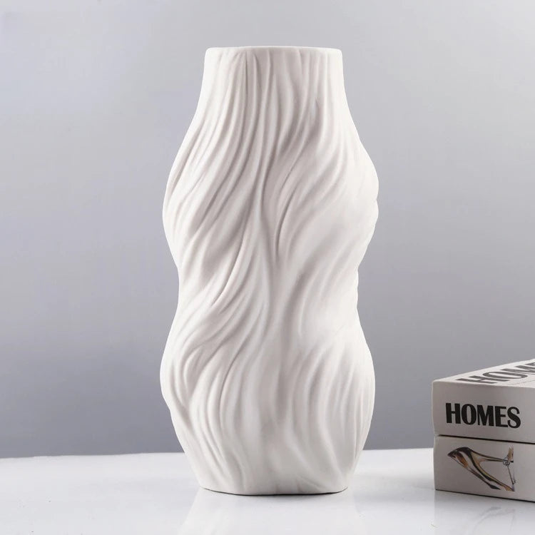 Simple European home decor ornaments, white ceramic vases, living room wine cabinets, dried flower crafts, flower utensils