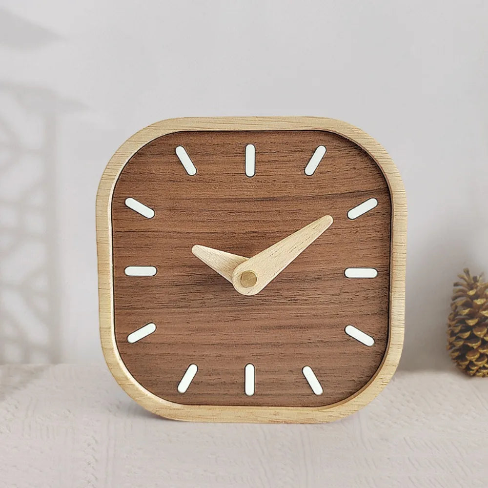 Home Decoration Retro Tabletop Clock Exquisite Decorative Bedside Table Clock Wooden Silent Clocks Home Decor