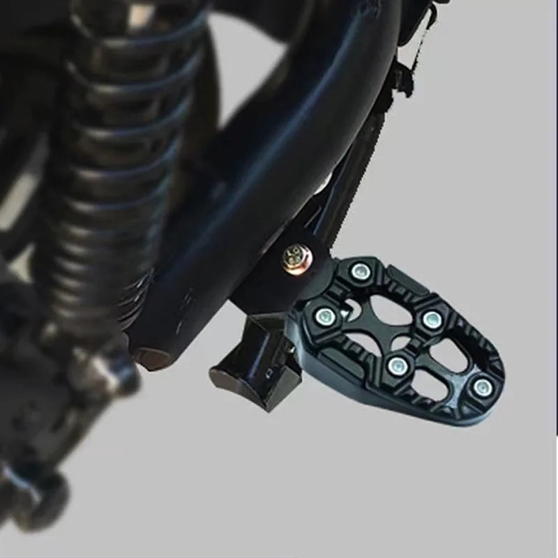 Accesorios para modificación de motocicletas: pedal de pie de aleación de aluminio, pedal trasero, pedal antideslizante