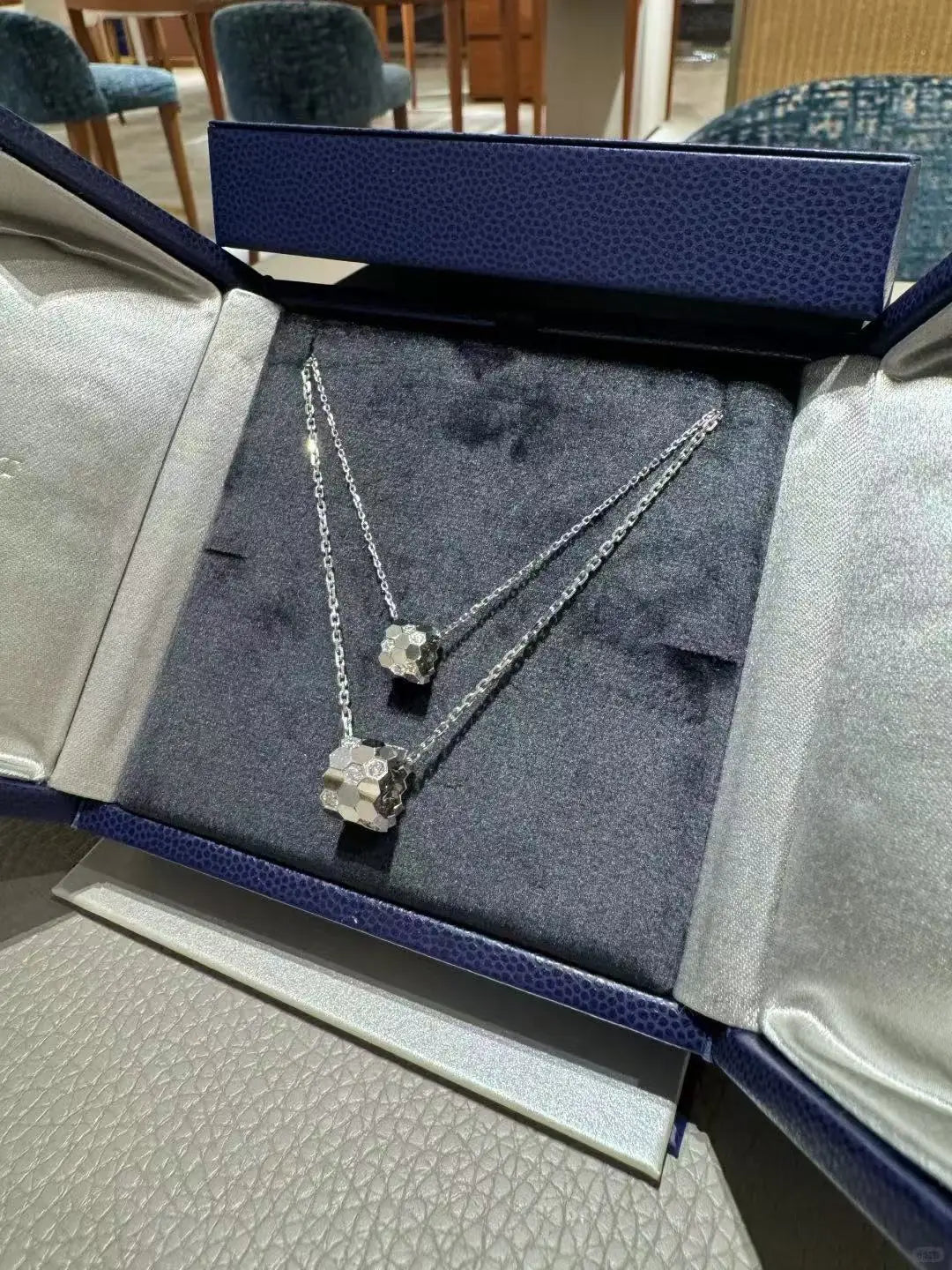 Honeycomb Design S925 Pure Silver Necklace With Diamond inlay, luxurious and Exquisite Women's Fashion Jewelry, Wedding Gift