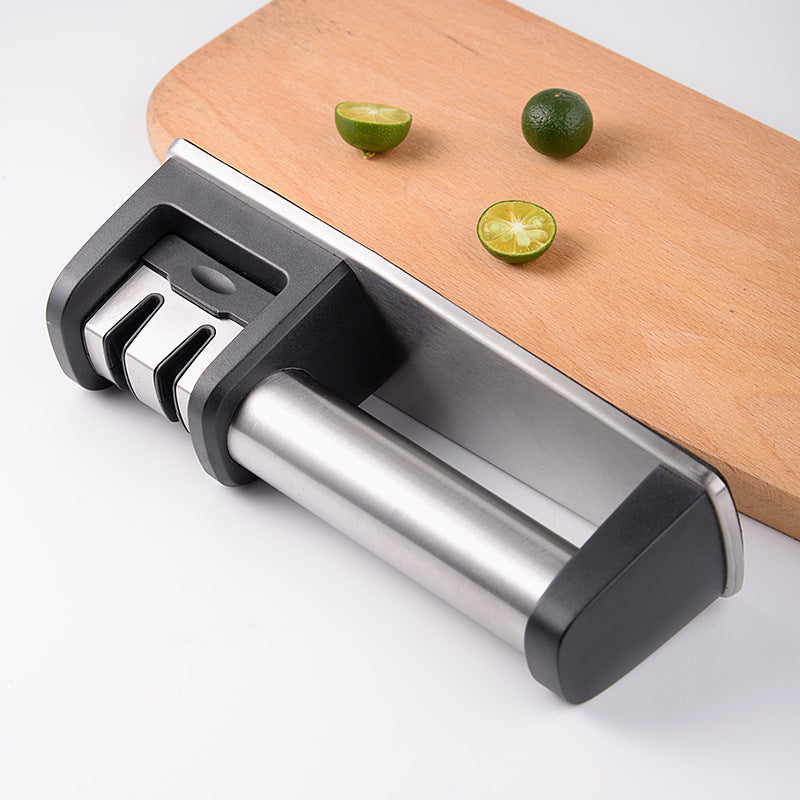Kitchen utensil Knife sharpener is convenient and fast